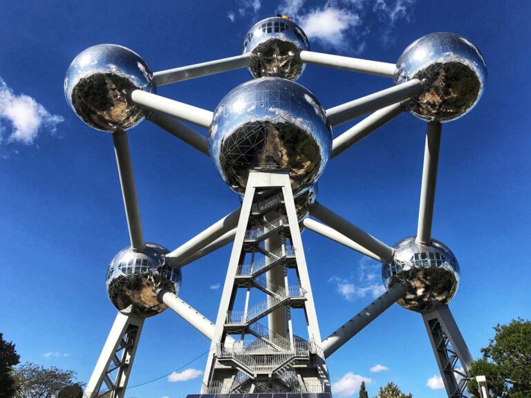 El Atomium de Bruselas: Un símbolo de ciencia e innovación