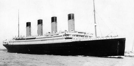 El hundimiento del Titanic: una tragedia helada en aguas profundas