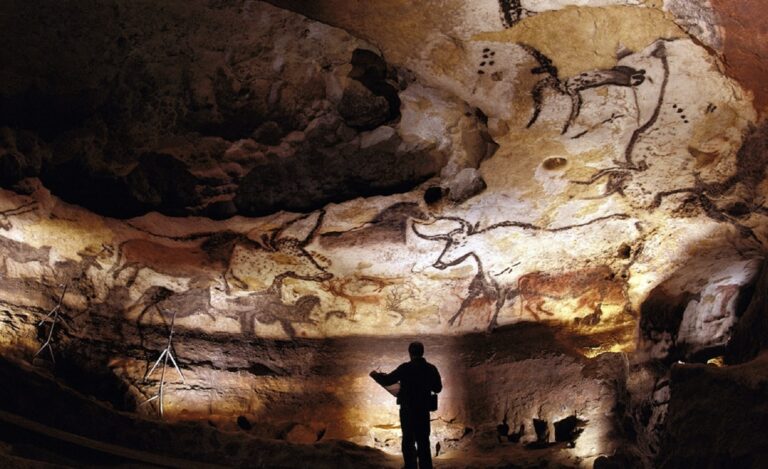 El significado profundo de las cuevas rupestres en Francia