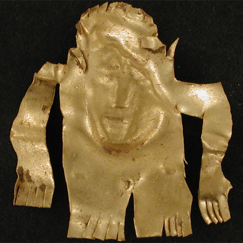 Estatuilla de oro: un hallazgo sorprendente en la isla danesa de Bornholm