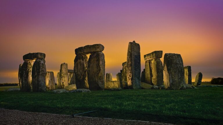 “Monumentos megalíticos: descubre su fascinante historia”